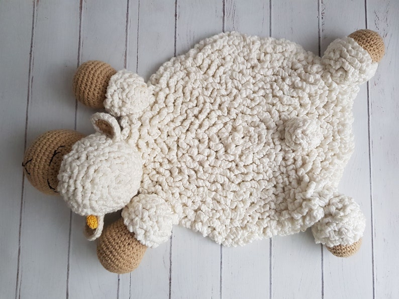 Kuscheldecke Schaf 🇩🇪