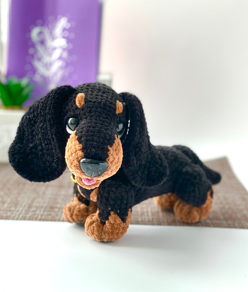 Dachshund – Crochet Pattern for a Cuddly Dog