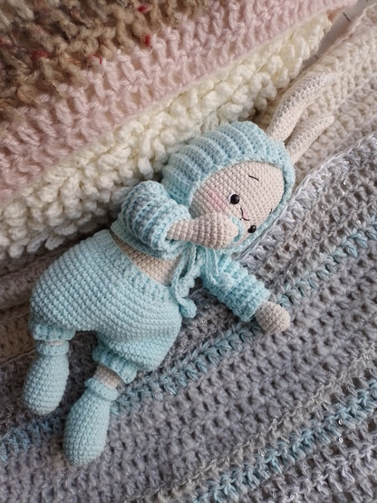 Mila & Luna – Crochet Pattern (Bunny Twins)