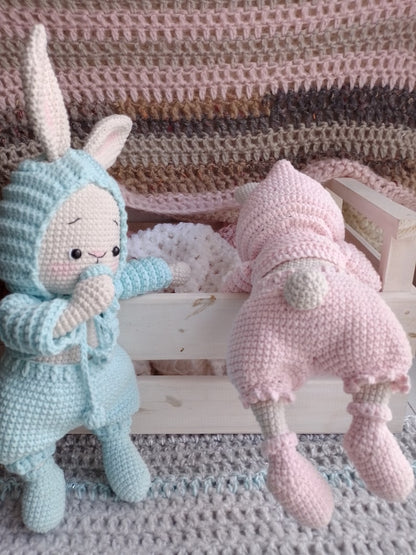 Mila & Luna – Crochet Pattern (Bunny Twins)