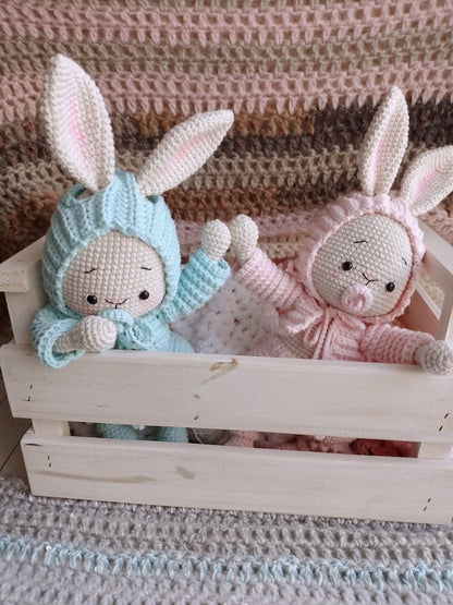 Mila & Luna – Crochet Pattern (Bunny Twins)