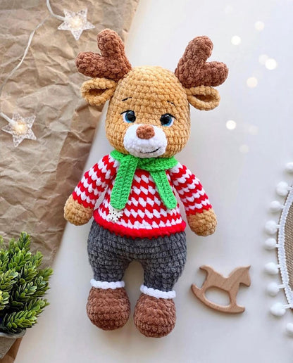 Reindeer Lenya – Christmas Crochet Pattern