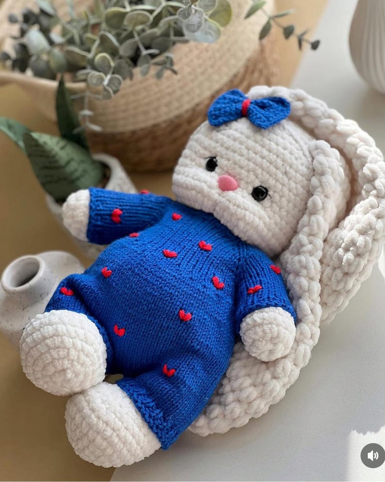 Knitting Set “Romance” – Outfit for Bunny Lala & Bear Topa