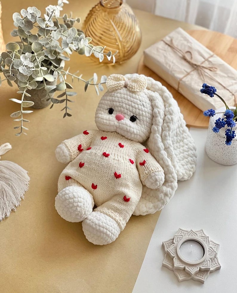 Knitting Set “Romance” – Outfit for Bunny Lala & Bear Topa