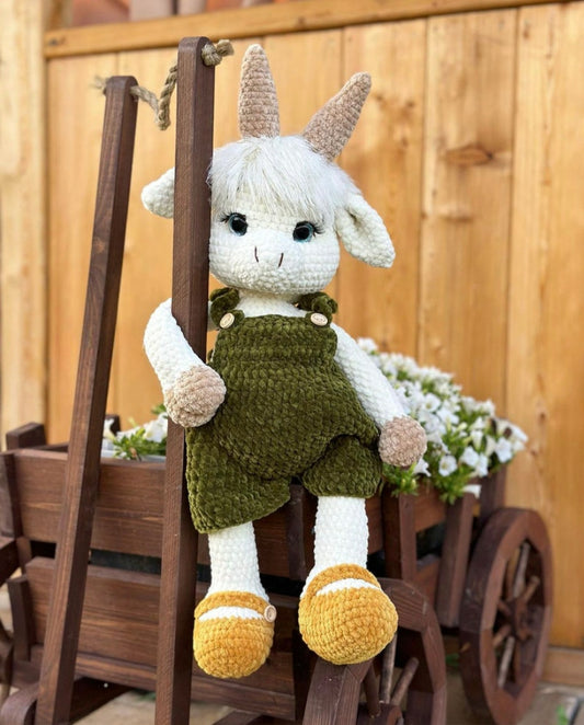 Goat Lucy – Crochet Pattern