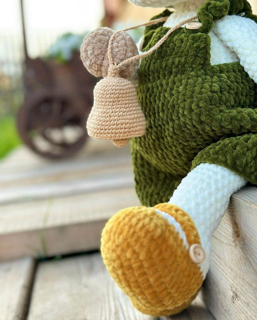 Goat Lucy – Crochet Pattern