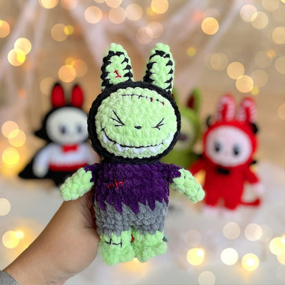 👾 Labubu – 5-in-1 Halloween Crochet Outfits 🎃👻