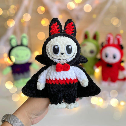 👾 Labubu – 5-in-1 Halloween Crochet Outfits 🎃👻
