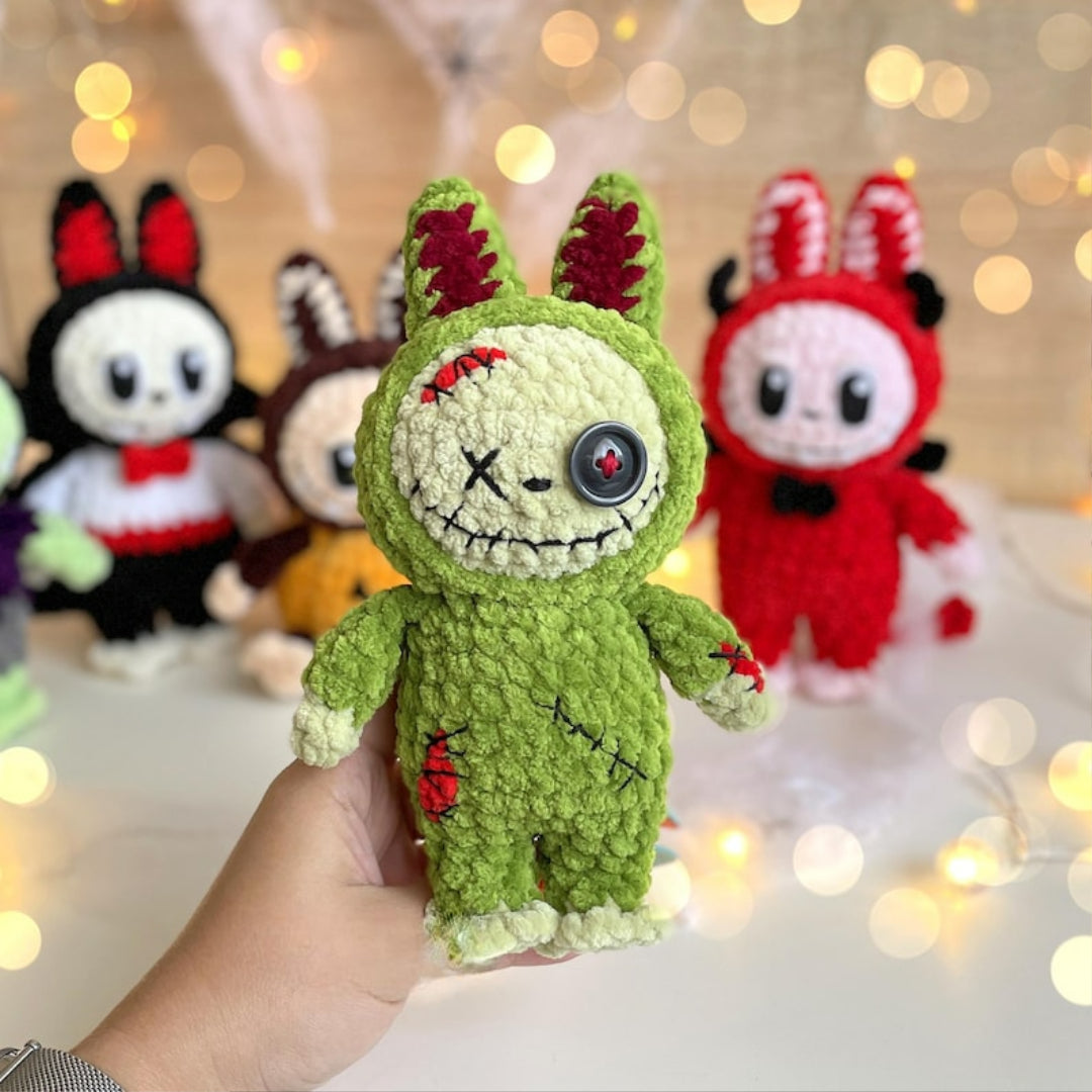 👾 Labubu – 5-in-1 Halloween Crochet Outfits 🎃👻