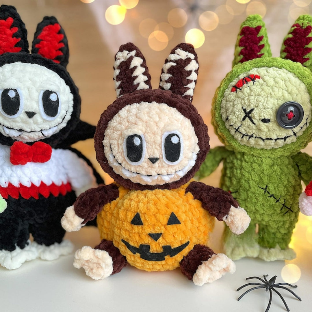 👾 Labubu – 5-in-1 Halloween Crochet Outfits 🎃👻