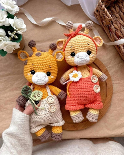 Baby Giraffe – Crochet Pattern with Outfit