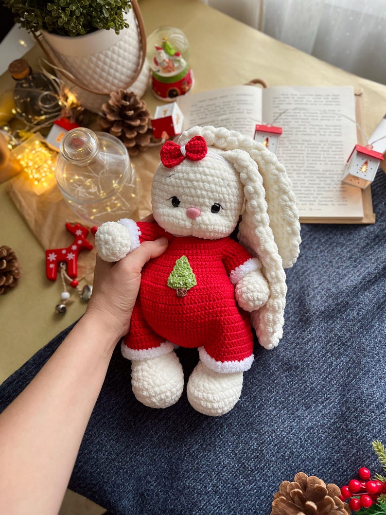Lala & Topa – 3-in-1 Crochet Set with Christmas Outfit