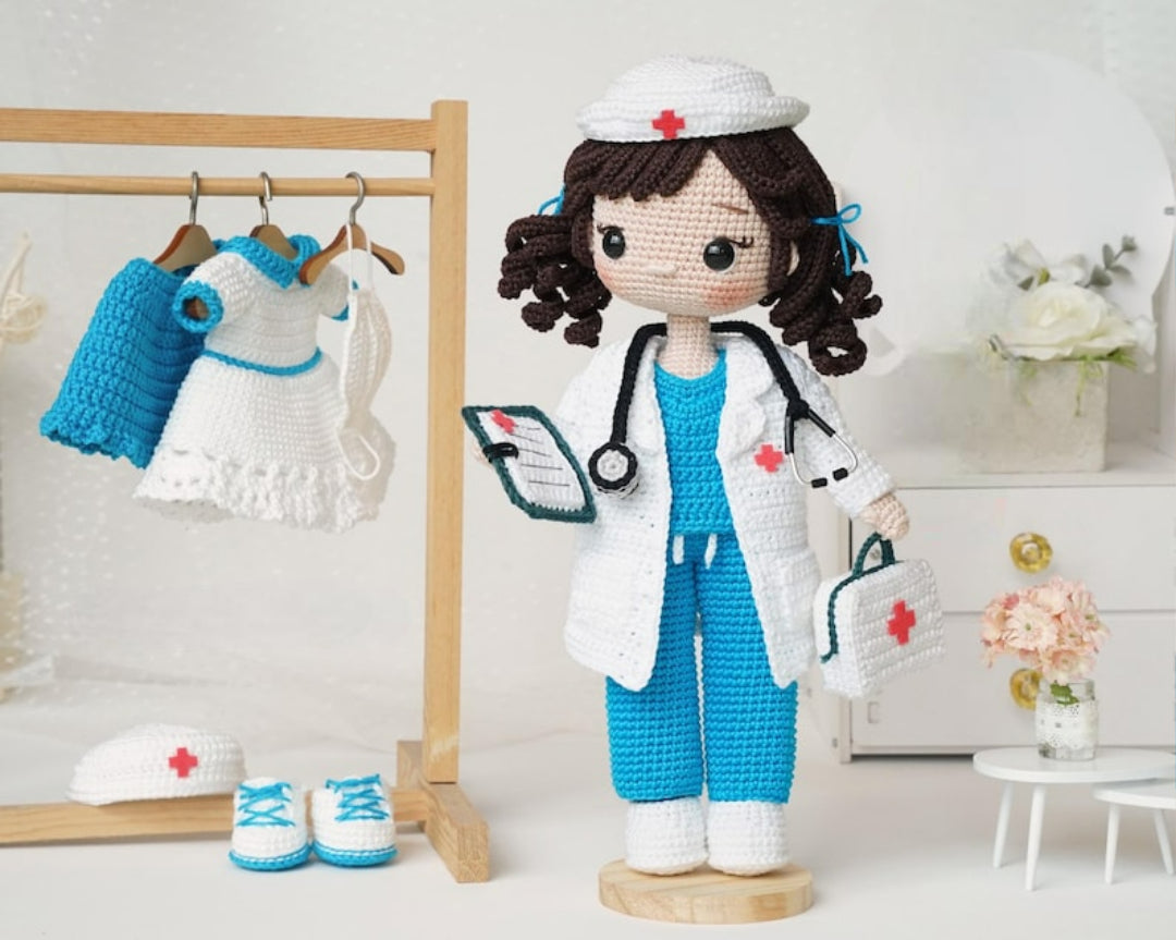 Helen the Nurse – Crochet Pattern with Outfit