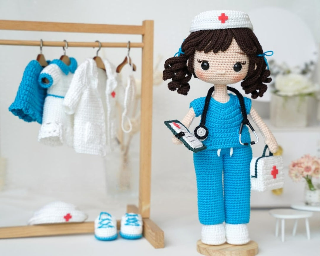 Helen the Nurse – Crochet Pattern with Outfit