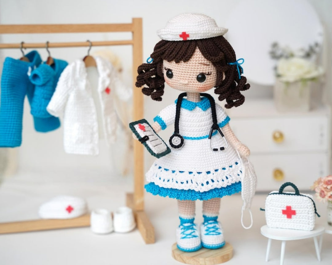 Helen the Nurse – Crochet Pattern with Outfit