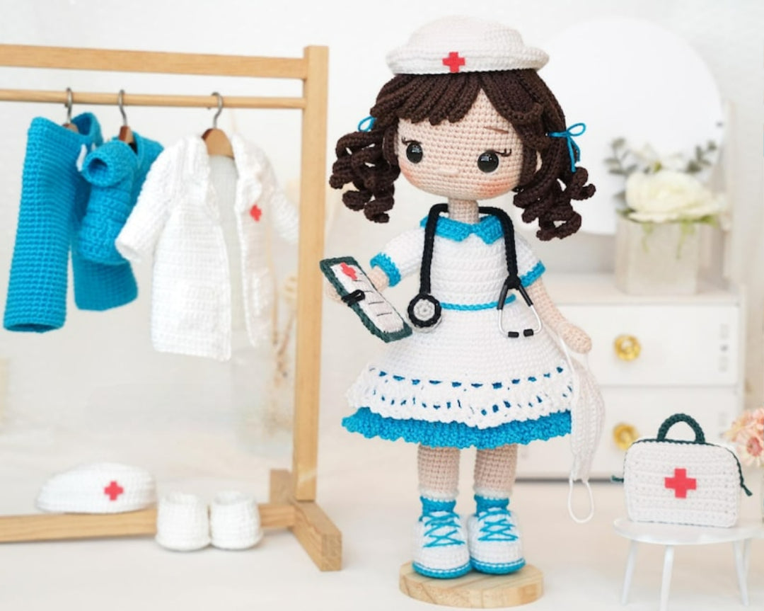 Helen the Nurse – Crochet Pattern with Outfit