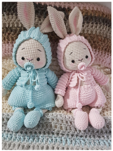 Mila & Luna – Crochet Pattern (Bunny Twins)